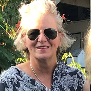 Meet your Posher, Joellen